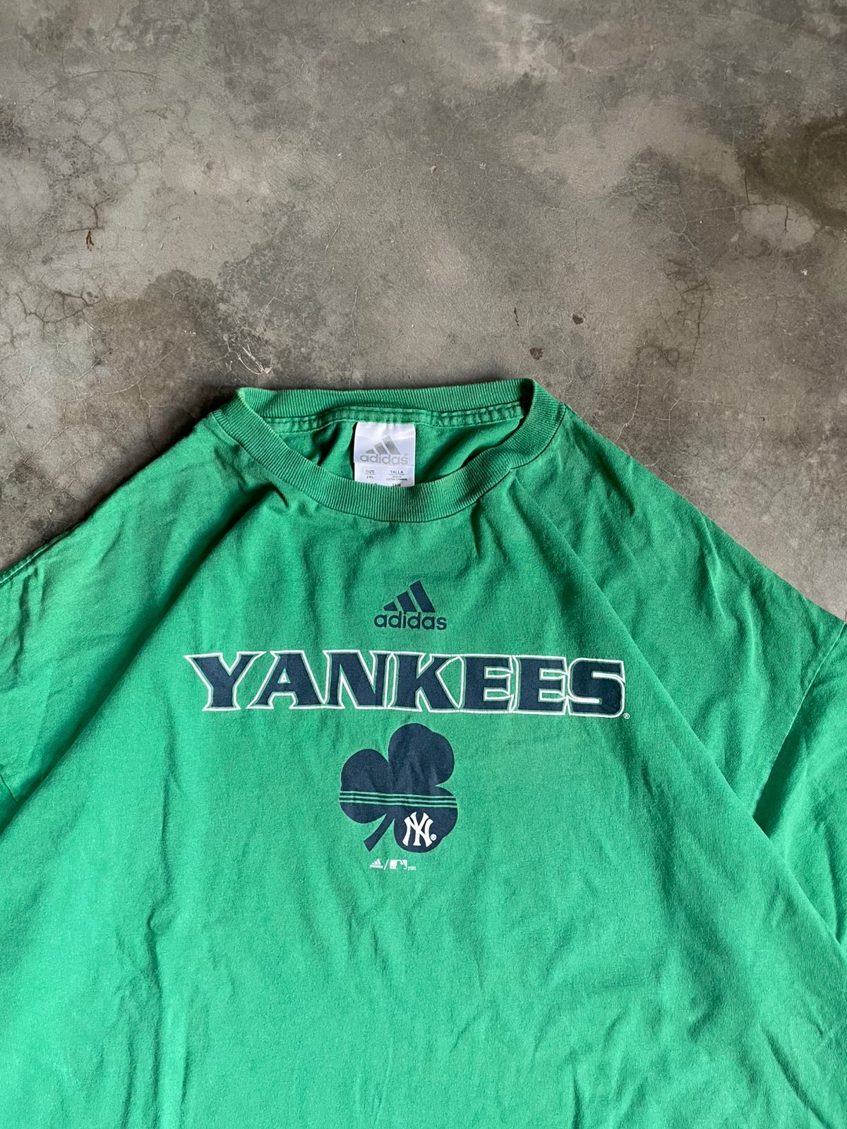 VINTAGE ADIDAS VERDE YANKEES-2XL