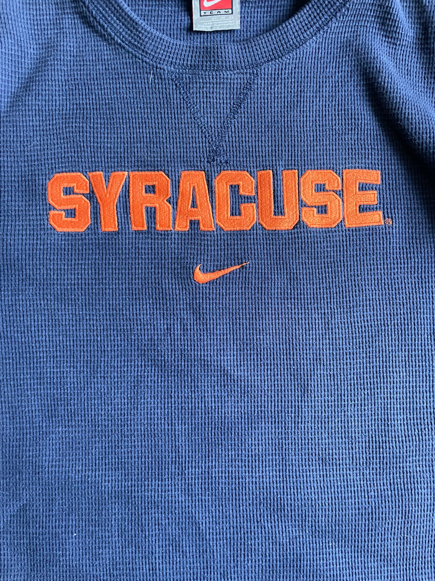 VINTAGE POLERA MANGA LARGA NIKE-L