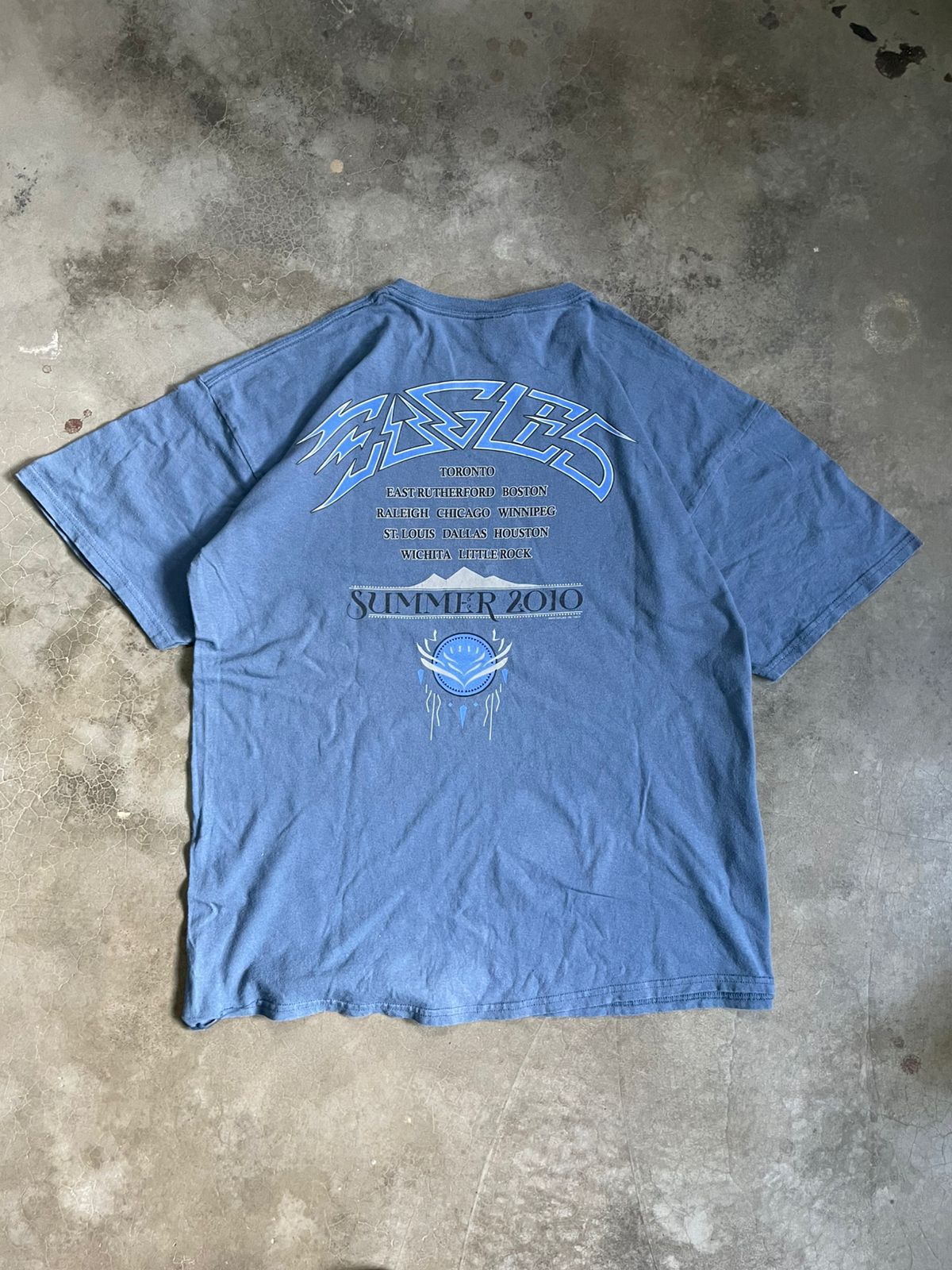 VINTAGE POLERA EAGLES TOUR 2010- L