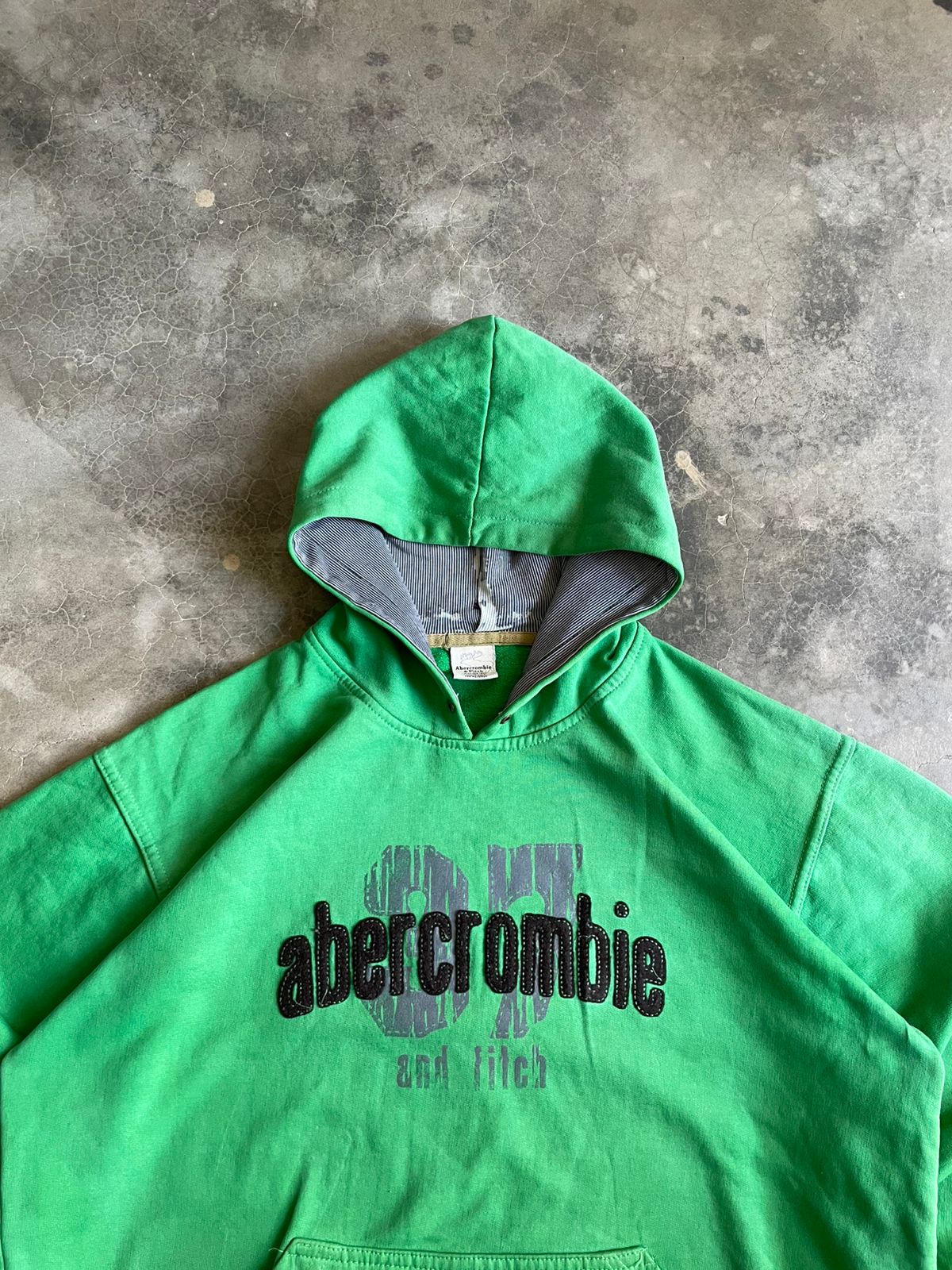 VINTAGE ABERCROMBIE HOODIE - M