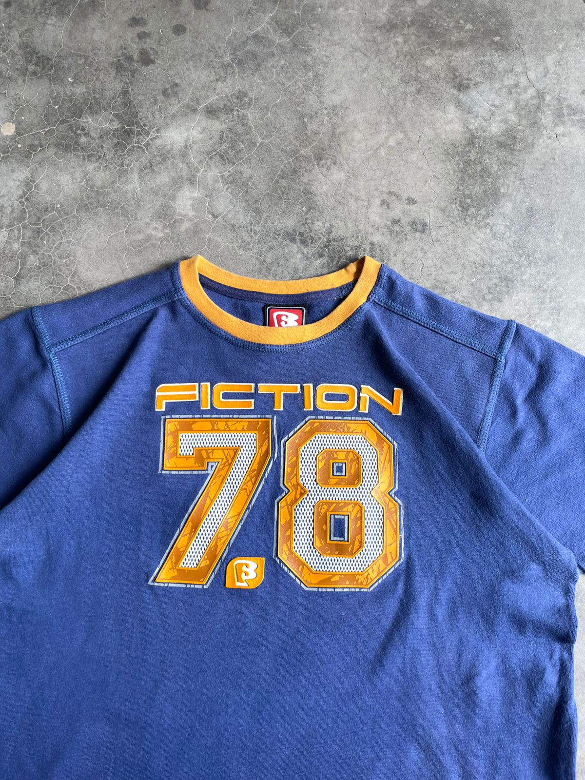 VINTAGE POLERA FICTION 7.8-M
