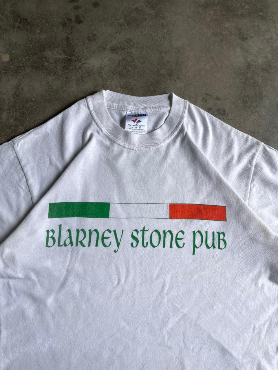 VINTAGE POLERA ITALIA BRANLEY STONE PUB-M