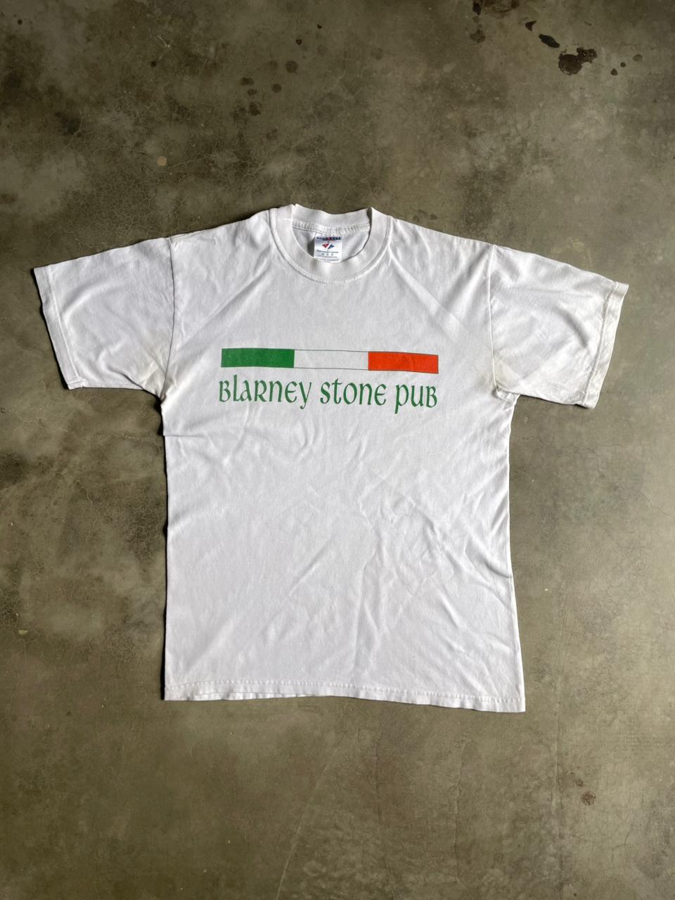 VINTAGE POLERA ITALIA BRANLEY STONE PUB-M