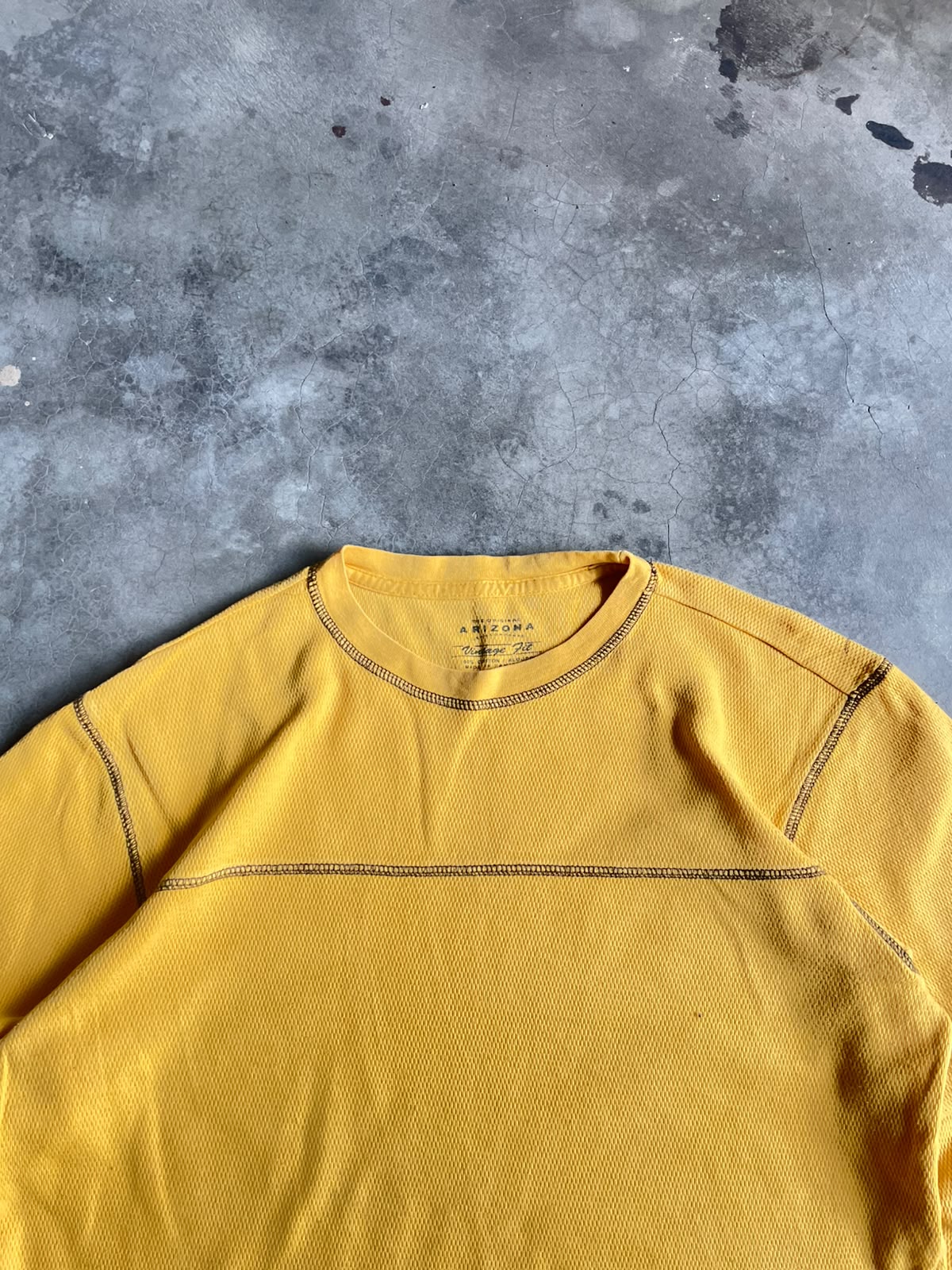VINTAGE POLERA MNAGA LARGA AMARILLA-M