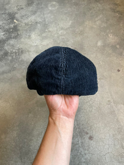 VINTAGE GORRA NEGRA A RALLAS