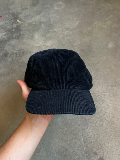 VINTAGE GORRA NEGRA A RALLAS